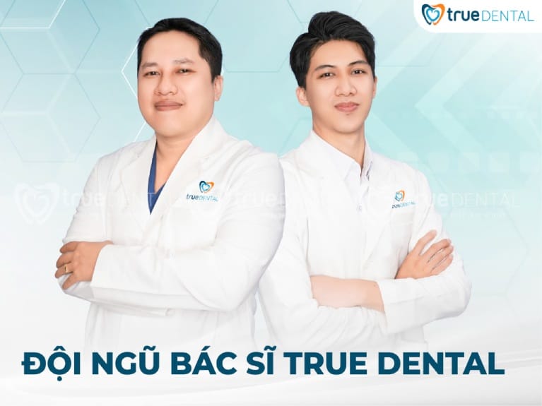 MẮC CÀI CÁNH CAM LÀ GÌ? ƯU VÀ NHƯỢC ĐIỂM CẦN BIẾT 4 bac si nieng rang mac cai canh cam o true dental