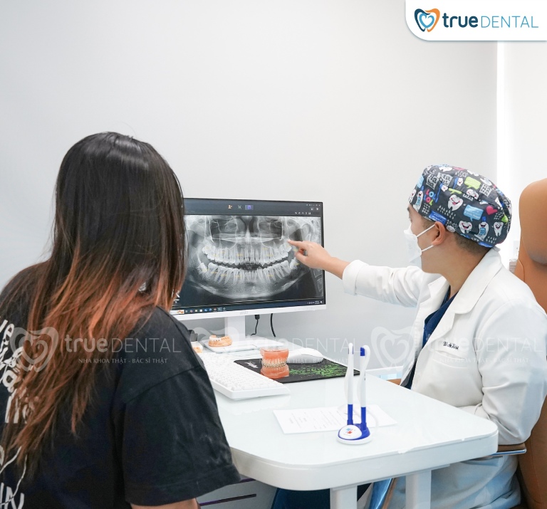 Viêm chân răng là gì? Nguyên nhân và cách điều trị, phòng ngừa 3 Các bước chẩn đoán viêm nha chu tại nha khoa