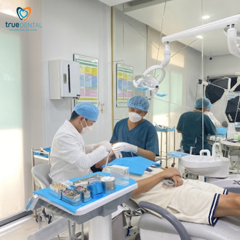 Cạo vôi răng ở đâu tốt và uy tín tại TP HCM 6 Fami Dental cạo vôi răng đáng tin cậy ở Sài Gòn