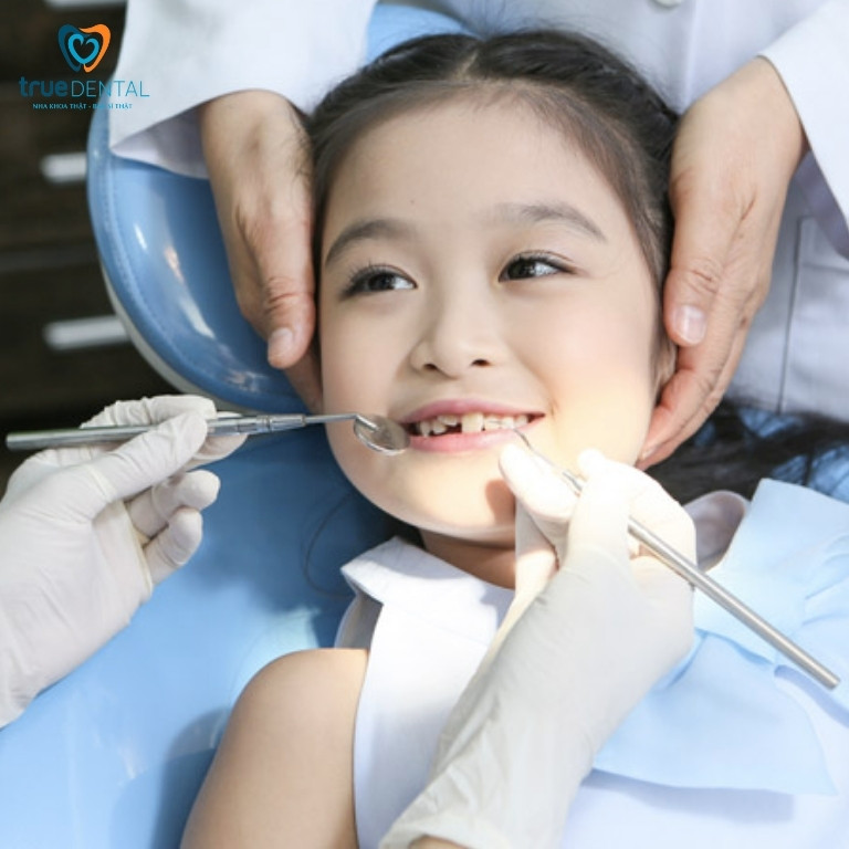 Có nên chữa tủy răng sữa? Quy trình các bước, những điều cần biết 6 Quy trình điều trị tủy răng sữa
