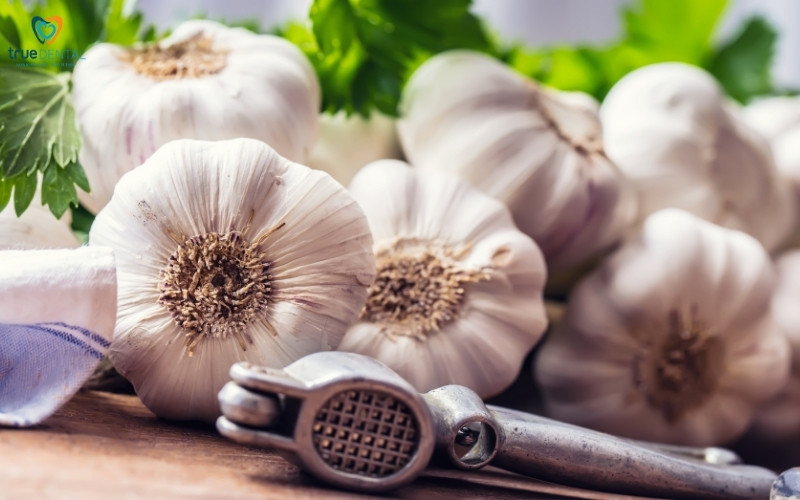 Chế độ ăn uống phòng ngừa hôi miệng: Thực phẩm nên chọn và tránh 3 chế độ ăn uống phòng ngừa hôi miệng