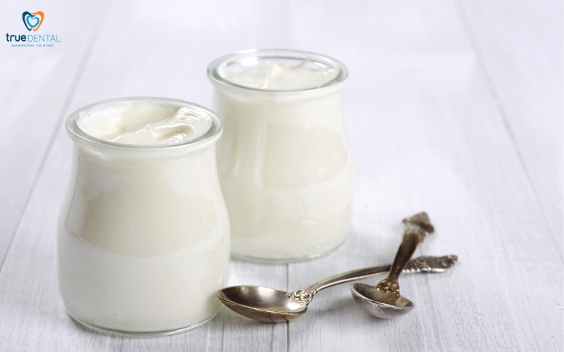 Chế độ ăn uống phòng ngừa hôi miệng: Thực phẩm nên chọn và tránh 4 chế độ ăn uống phòng ngừa hôi miệng