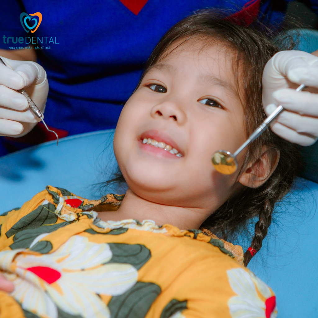 Vai trò của cha mẹ trong việc duy trì thời gian khám răng cho trẻ nhỏ
