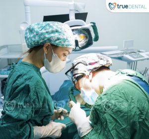 Thời gian theo dõi sau cấy ghép implant
