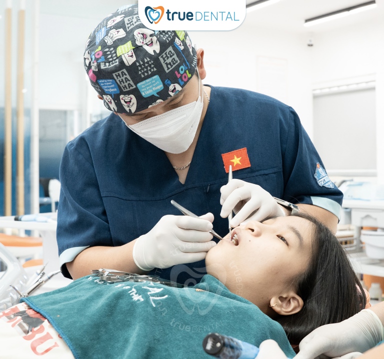 Trước và sau khi niềng răng tại True Dental