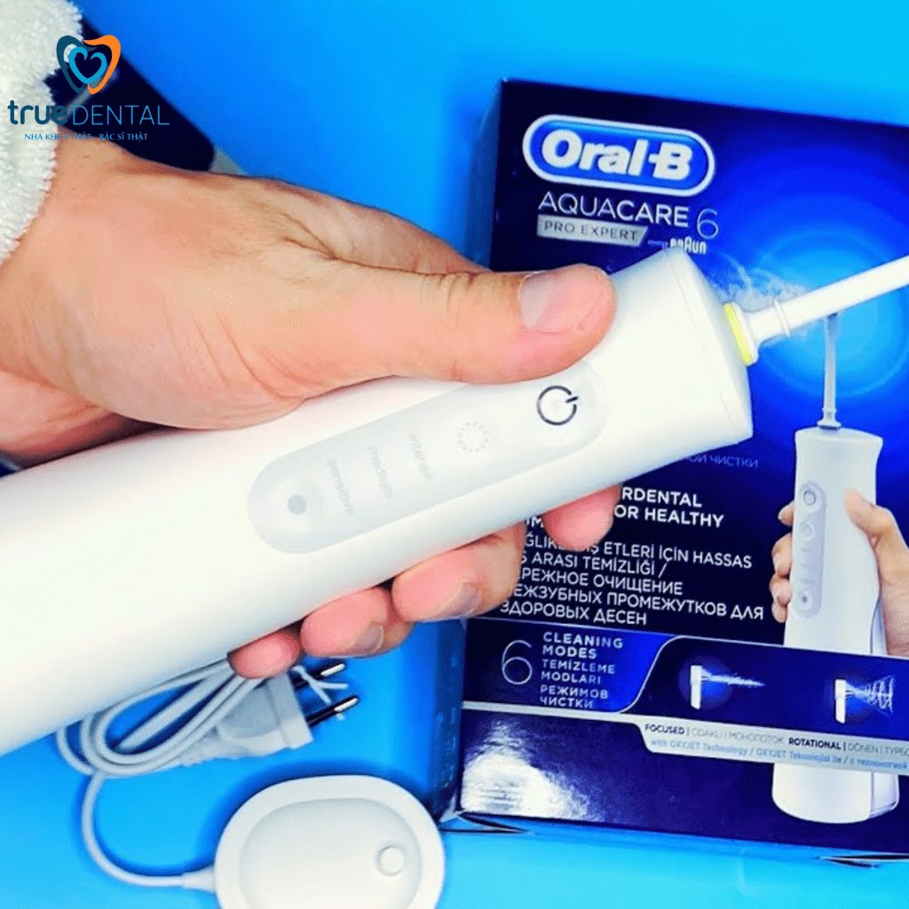 Bằng chứng khoa học về máy tăm nước có thay chỉ nha khoa được không
