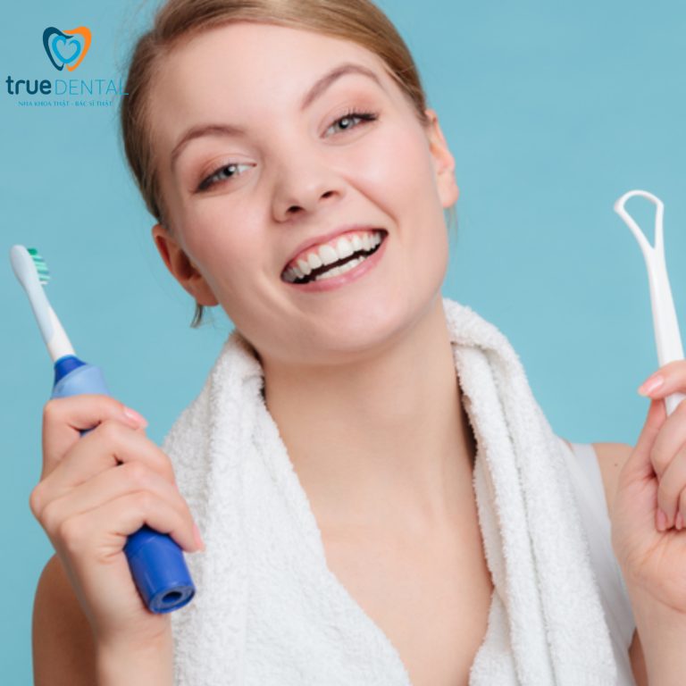 Vệ sinh lưỡi đúng cách mỗi ngày